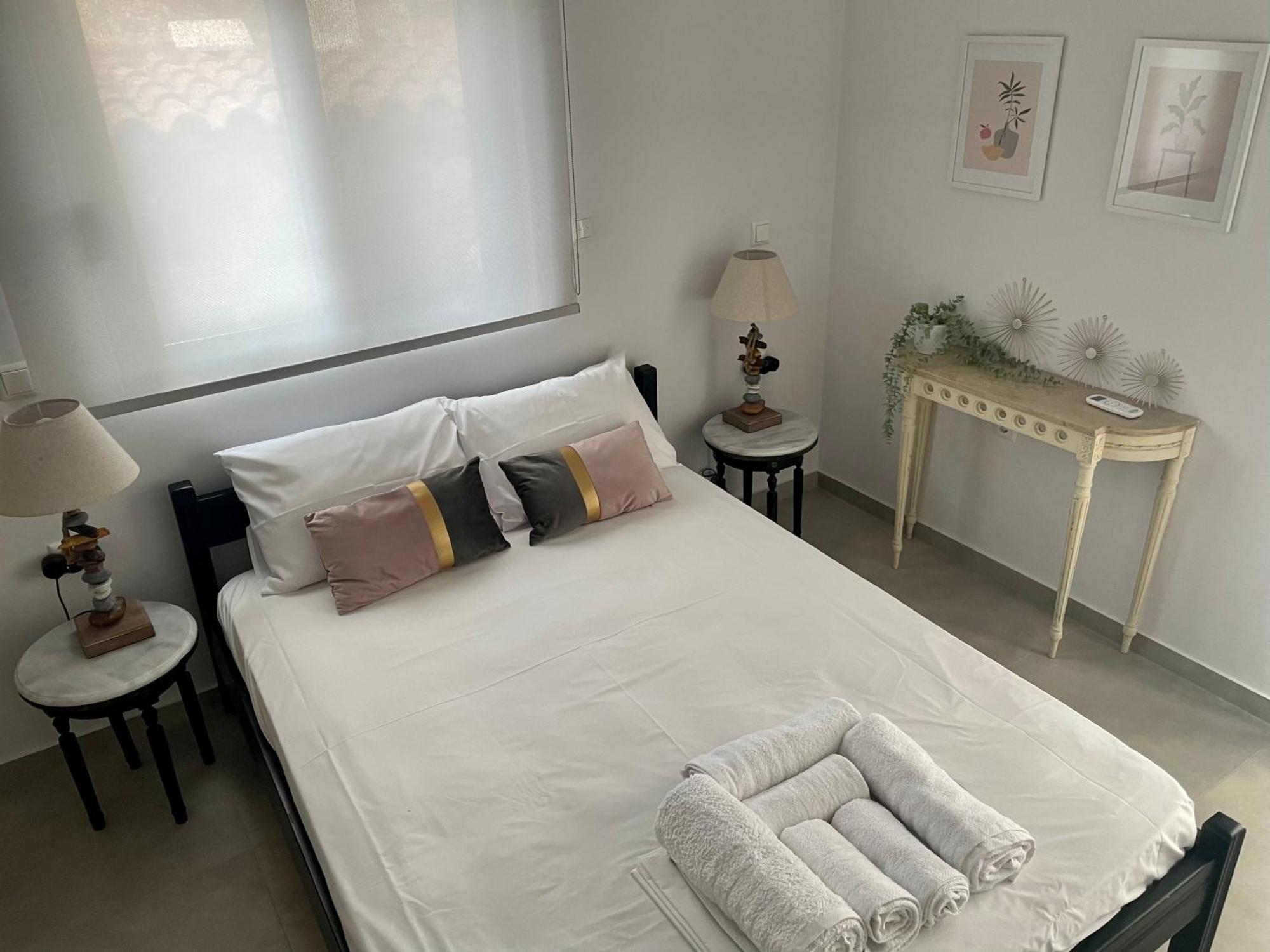 Villa Isabella Aegina Vathi  Luaran gambar